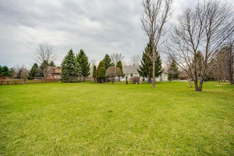 2409 W Wright Rd W, Mchenry, IL 60050 photo 21