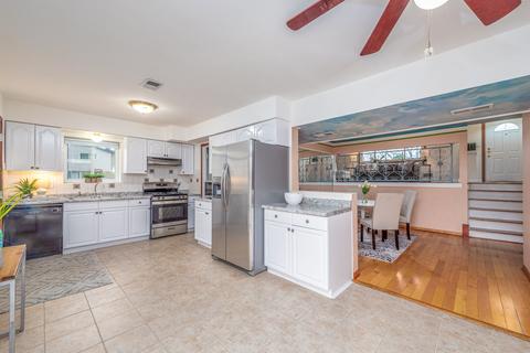 9401 Dee Rd, Des Plaines, IL 60016 photo 9