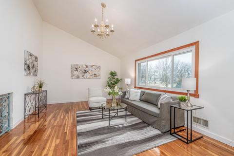 9401 Dee Rd, Des Plaines, IL 60016 photo 3