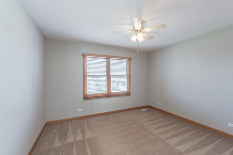 2478 Warwick Ct, Aurora, IL 60503 photo 16