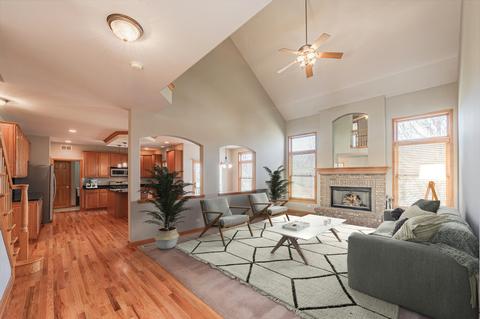 2478 Warwick Ct, Aurora, IL 60503 photo 8