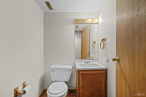 987 Ruth Dr, Elgin, IL 60123 photo 20