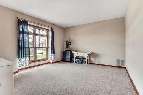 3670 Bunker Hill Dr, Algonquin, IL 60102 photo 5