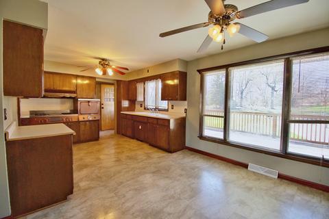 2523 Von Esch Rd, Plainfield, IL 60586 photo 4