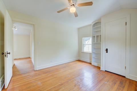 369 S Wolf Rd, Des Plaines, IL 60016 photo 21