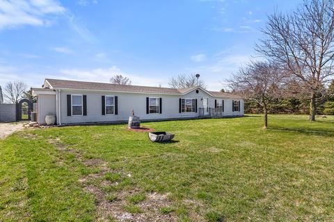 2942 W 3000s Rd, Kankakee, IL 60901 photo 2