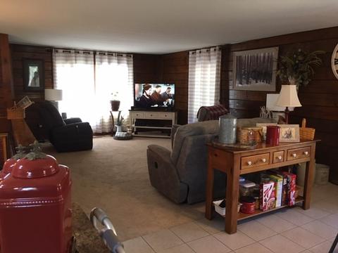 20624 Pilgrim Rd, Chadwick, IL 61014 photo 8
