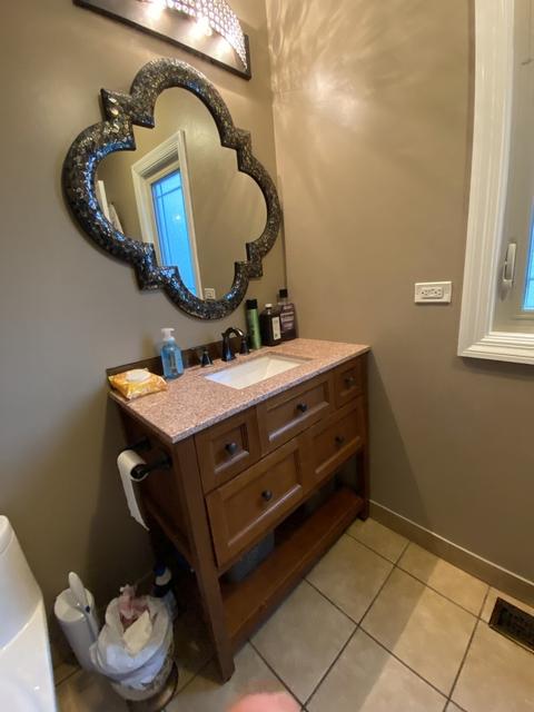 148 Harding Ave, Des Plaines, IL 60016 photo 14