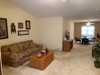 3013 Independence Dr, Peru, IL 61354 photo 4
