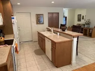 3013 Independence Dr, Peru, IL 61354 photo 10