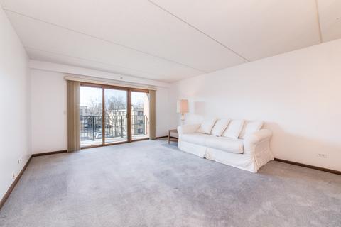 1600 E Thacker St #302, Des Plaines, IL 60016 photo 5