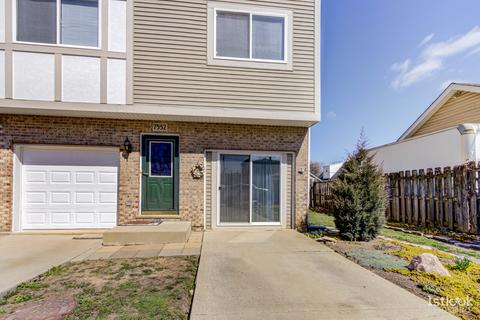 7532 Heritage Ct, Summit, IL 60501 photo 1