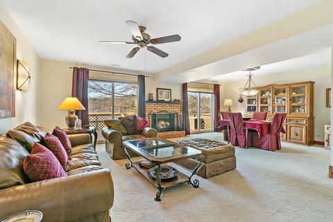 9901 Amanda Ln, Algonquin, IL 60102 photo 3