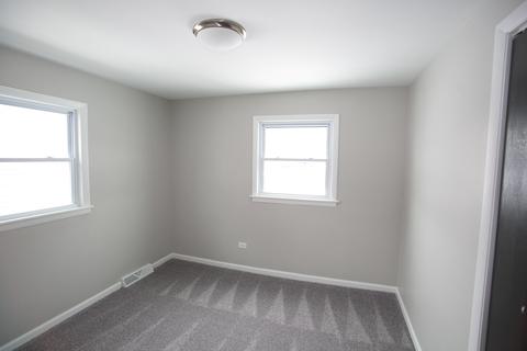 8015 S Artesian Ave, Chicago, IL 60652 photo 17