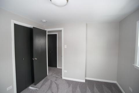8015 S Artesian Ave, Chicago, IL 60652 photo 18