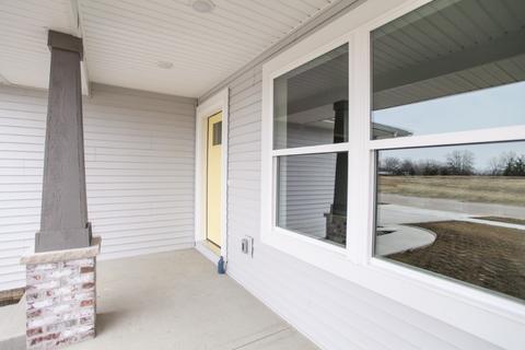 6 Fedor Cir, Bloomington, IL 61705 photo 3