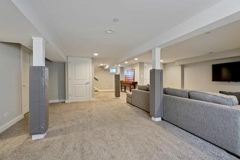 310 N Maple St, Mount Prospect, IL 60056 photo 15