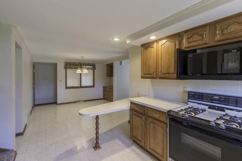 1721 Gary Ave, Aurora, IL 60505 photo 6
