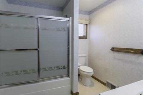 1721 Gary Ave, Aurora, IL 60505 photo 12