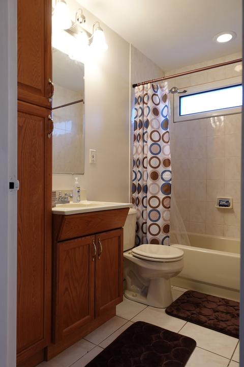 3243 Bernice Rd, Lansing, IL 60438 photo 12