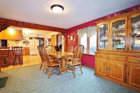 1310 E Southmor Rd, Morris, IL 60450 photo 11
