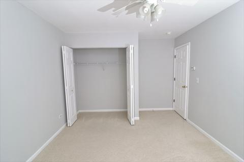 1232 Clover Ln, Hoffman Estates, IL 60192 photo 17