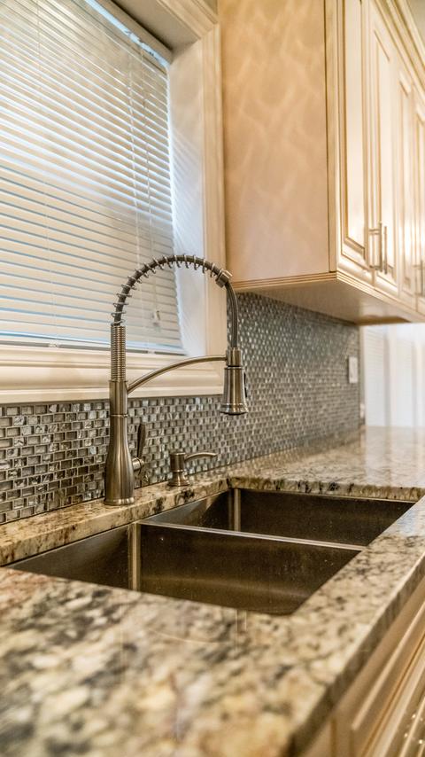 427 E 91st St, Chicago, IL 60619 photo 4