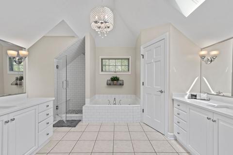 2010 Howard St, Wheaton, IL 60187 photo 17