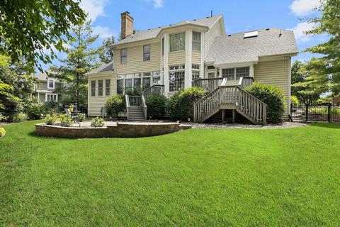 2010 Howard St, Wheaton, IL 60187 photo 27