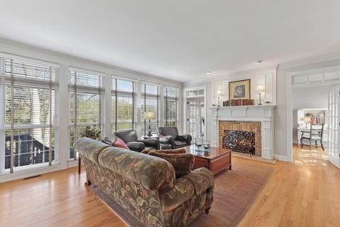 2010 Howard St, Wheaton, IL 60187 photo 11