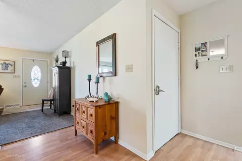 105 Doe Cir, Morris, IL 60450 photo 8