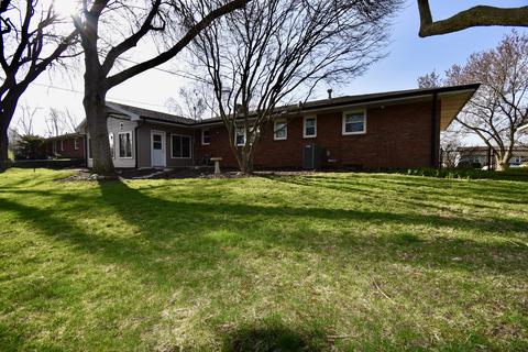 904 Spear Dr, Normal, IL 61761 photo 37