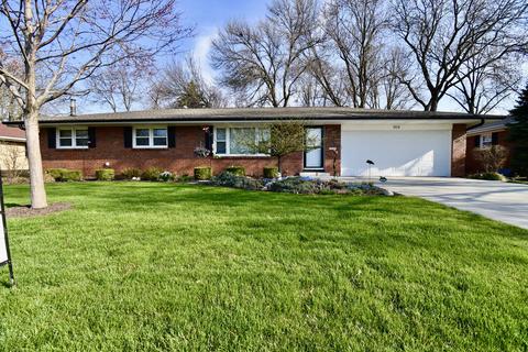 904 Spear Dr, Normal, IL 61761 photo 1