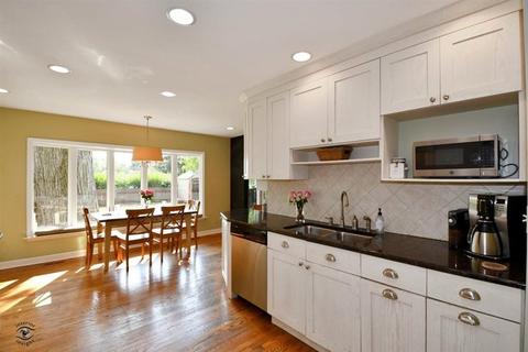2633 Glenview Rd, Glenview, IL 60025 photo 10