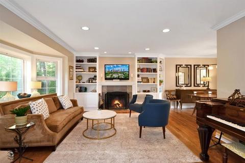 2633 Glenview Rd, Glenview, IL 60025 photo 4