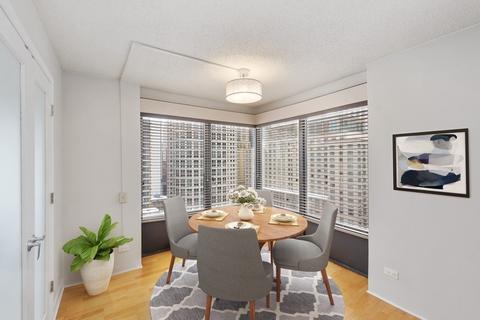 30 E Huron St #1609, Chicago, IL 60611 photo 8