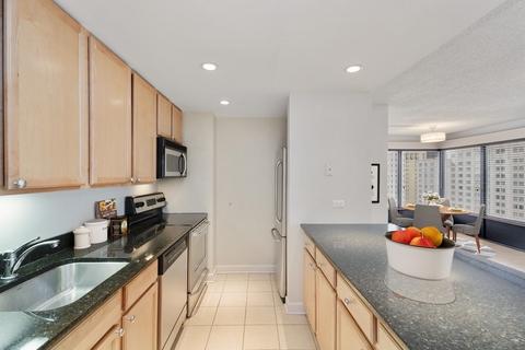 30 E Huron St #1609, Chicago, IL 60611 photo 7