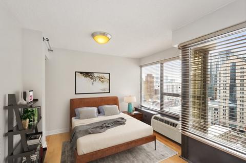 30 E Huron St #1609, Chicago, IL 60611 photo 11