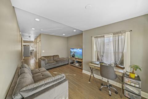 5708 W Maple Ave, Berkeley, IL 60163 photo 4