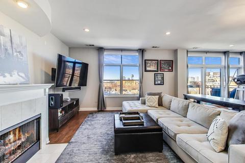 950 W Huron St #604, Chicago, IL 60642 photo 6