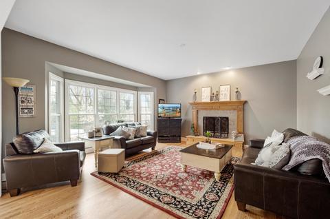 26 W355 Jerome Ave, Wheaton, IL 60187 photo 7