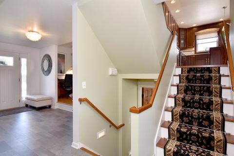 589 N 7th Ave, Des Plaines, IL 60016 photo 6