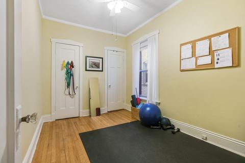 1053 E Hyde Park Blvd #1, Chicago, IL 60615 photo 13