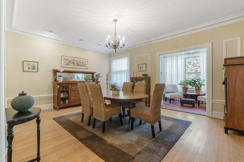 1053 E Hyde Park Blvd #1, Chicago, IL 60615 photo 7