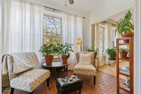 1053 E Hyde Park Blvd #1, Chicago, IL 60615 photo 8