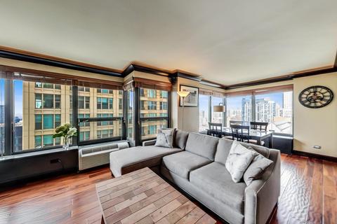 30 E Huron St #3307, Chicago, IL 60611 photo 5