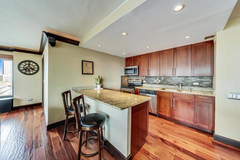 30 E Huron St #3307, Chicago, IL 60611 photo 2