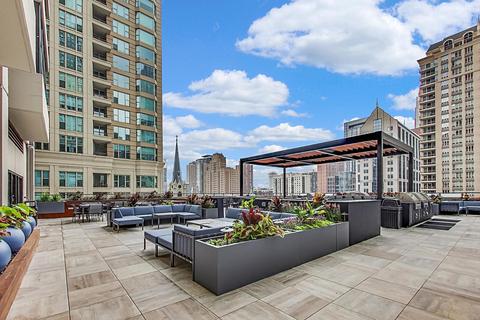30 E Huron St #3307, Chicago, IL 60611 photo 20
