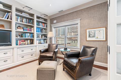 38 Elm St, Chicago, IL 60611 photo 27