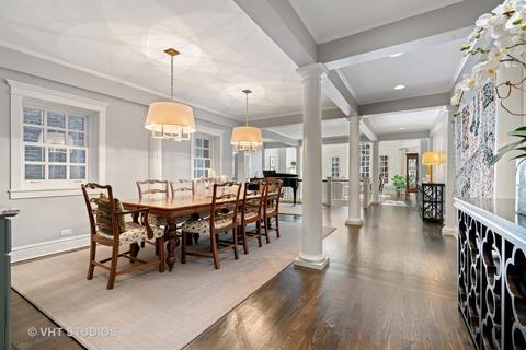 38 Elm St, Chicago, IL 60611 photo 12